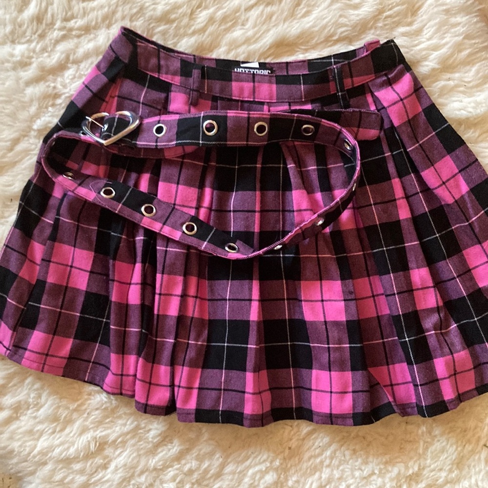 Hot Topic Plaid Skirt with belt